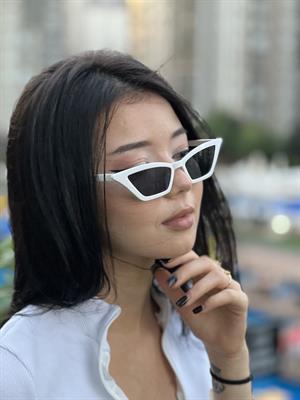 Y2K Tarz Angel Model Beyaz Renk UV Korumalı Güneş Gözlüğü 
