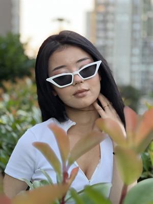 Y2K Tarz Angel Model Beyaz Renk UV Korumalı Güneş Gözlüğü 