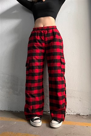 Y2K UNİSEX BELİ LASTİKLİ KARGO CEP DETAYLI KIRMIZI SİYAH EKOSE PANTOLON