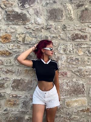 Y2k V Yaka Şeritli Siyah Crop