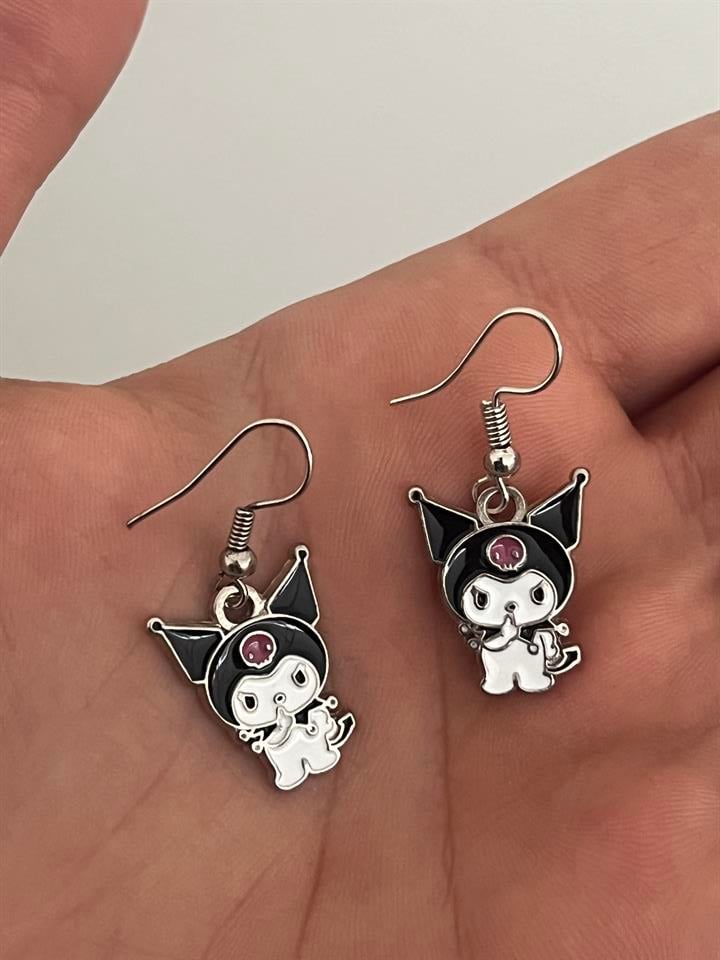Anime Kuromi Çift Küpe
