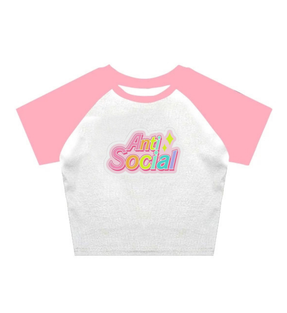 Anti Social Baskılı Pembe Reglan Kol Beyaz Crop