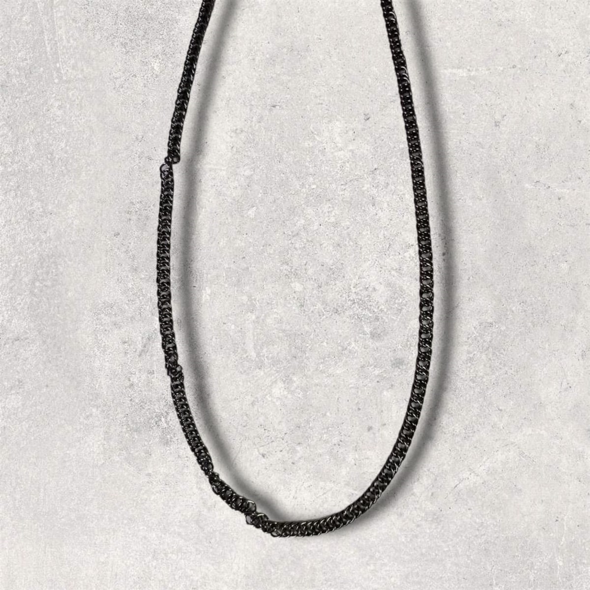 Black Knitted Chain Kolye