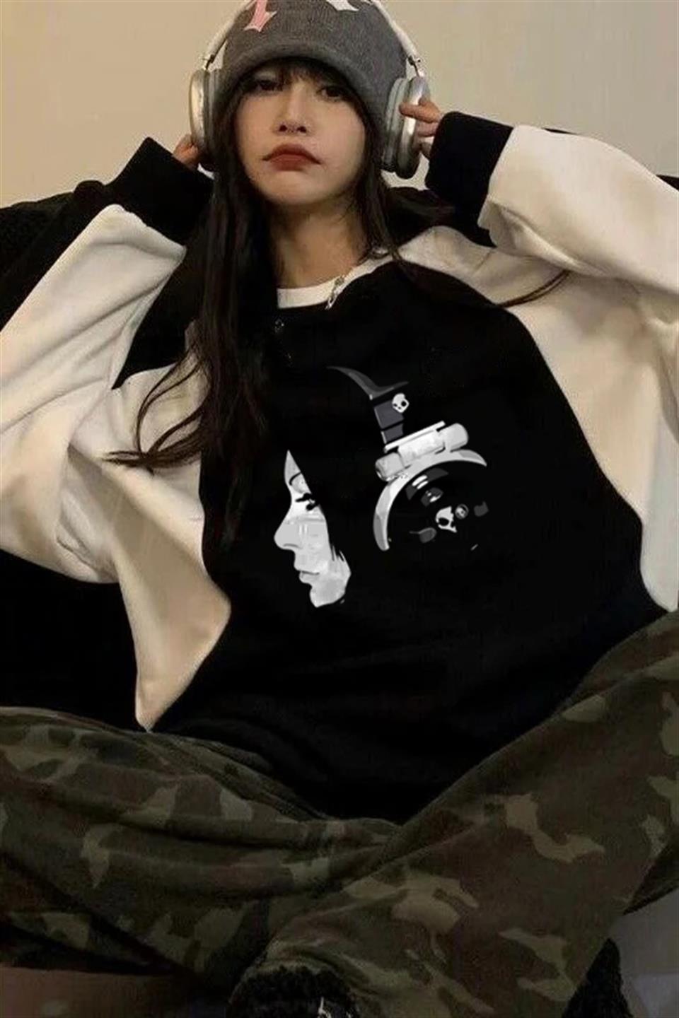 Girl With Headphone Baskılı Line Detail Unisex Oversize Bisiklet Yaka Siyah Sweatshirt