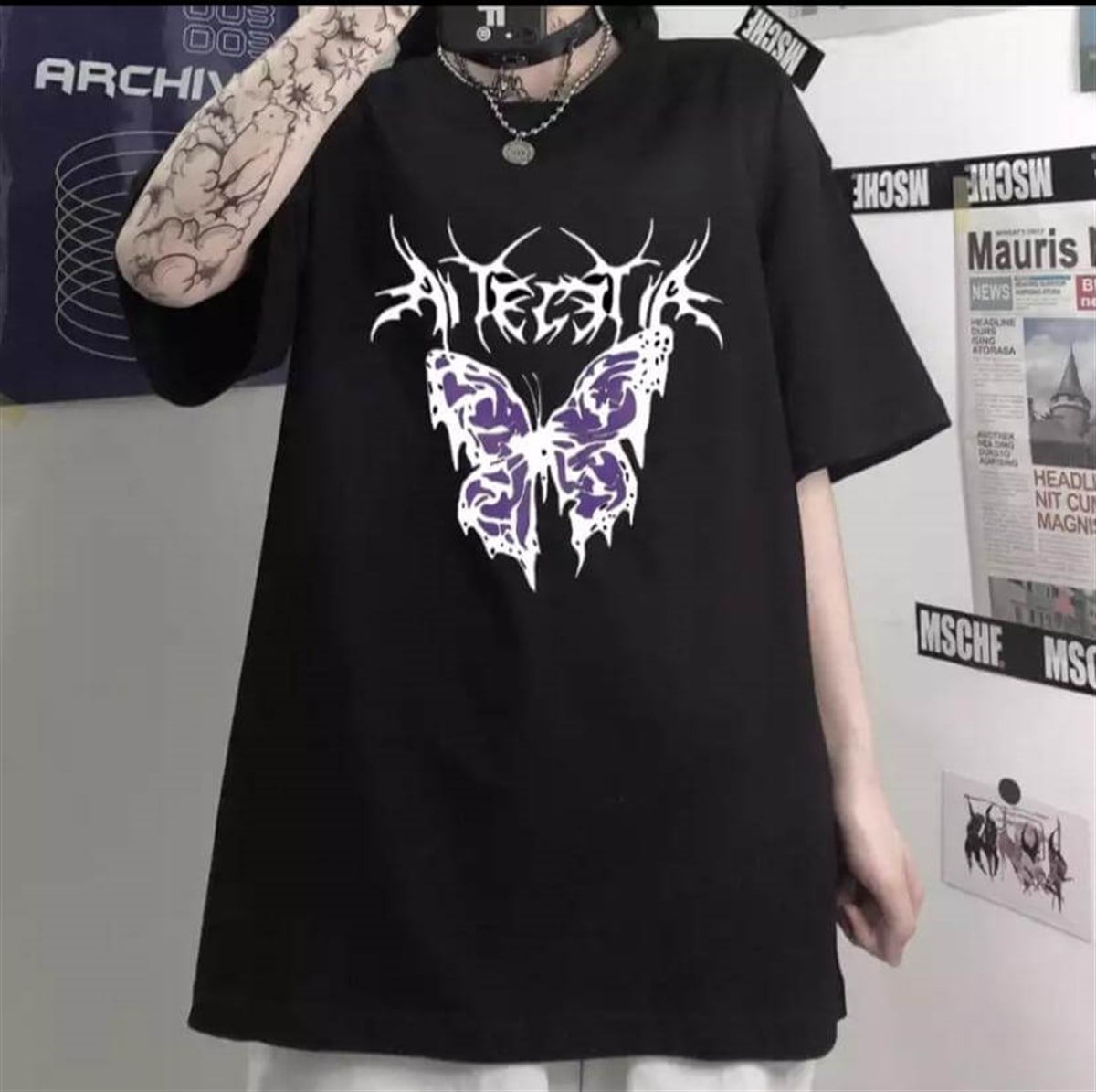 Gloomy Butterfly Siyah Unisex T-shirt