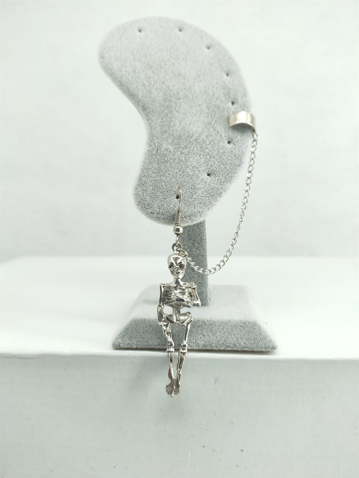 Gothic Punk Cross Uzun Zincirli Skeleton Küpe