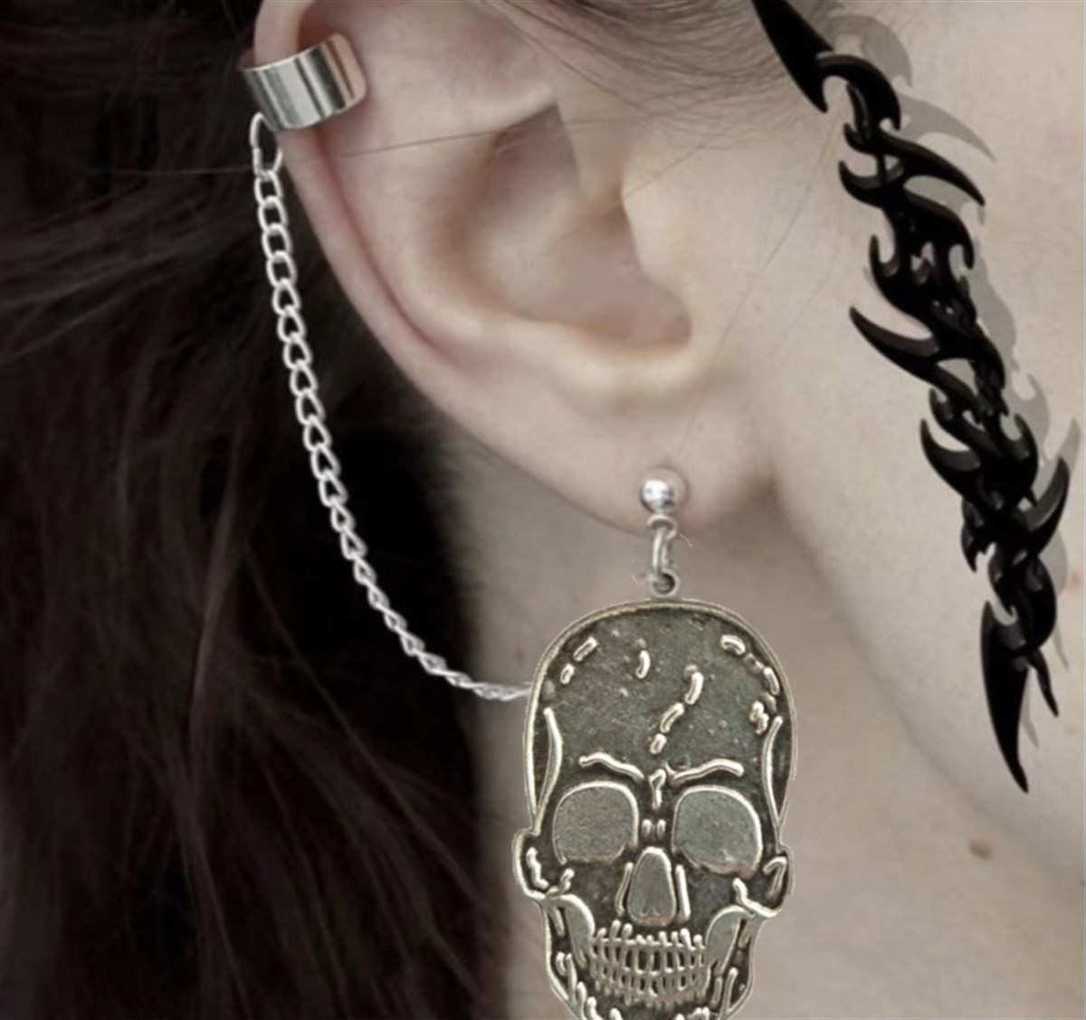 Gothic Punk Cross Uzun Zincirli Skull Küpe