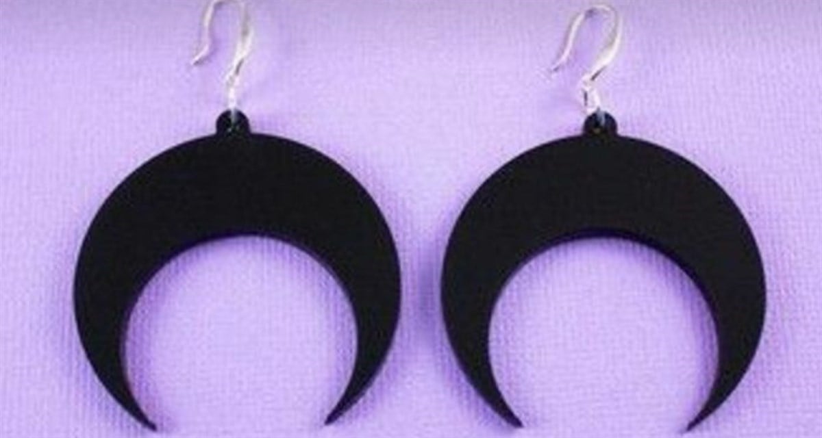 Gotiç Half Moon Küpe
