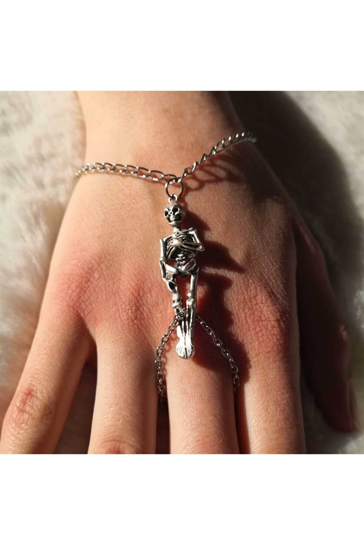 Gotik Iskelet Şahmeran