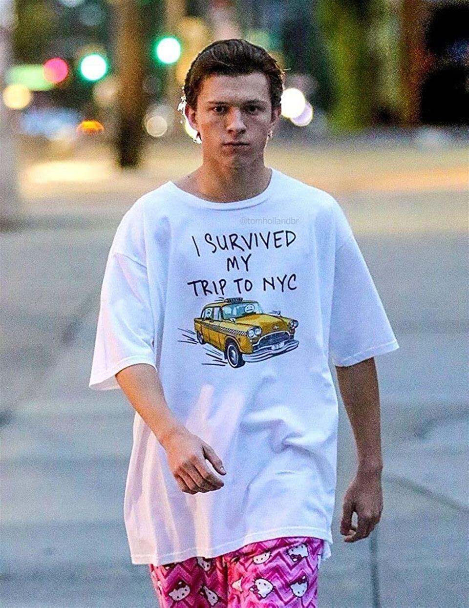 'I Survived' Baskılı Beyaz Unisex Oversize T-shirt