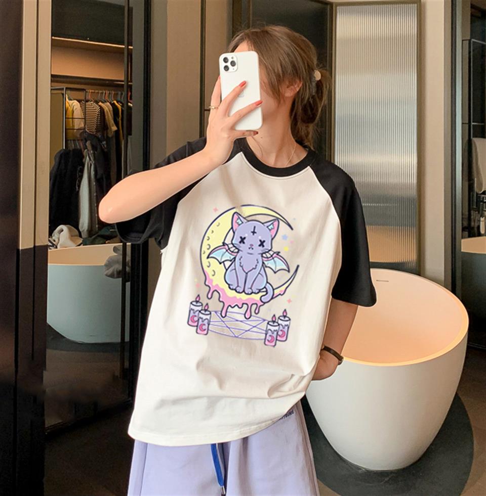 Kawaii Creepy Cat In The Moon Baskılı Reglan Kol Beyaz Unisex Oversize T-shirt