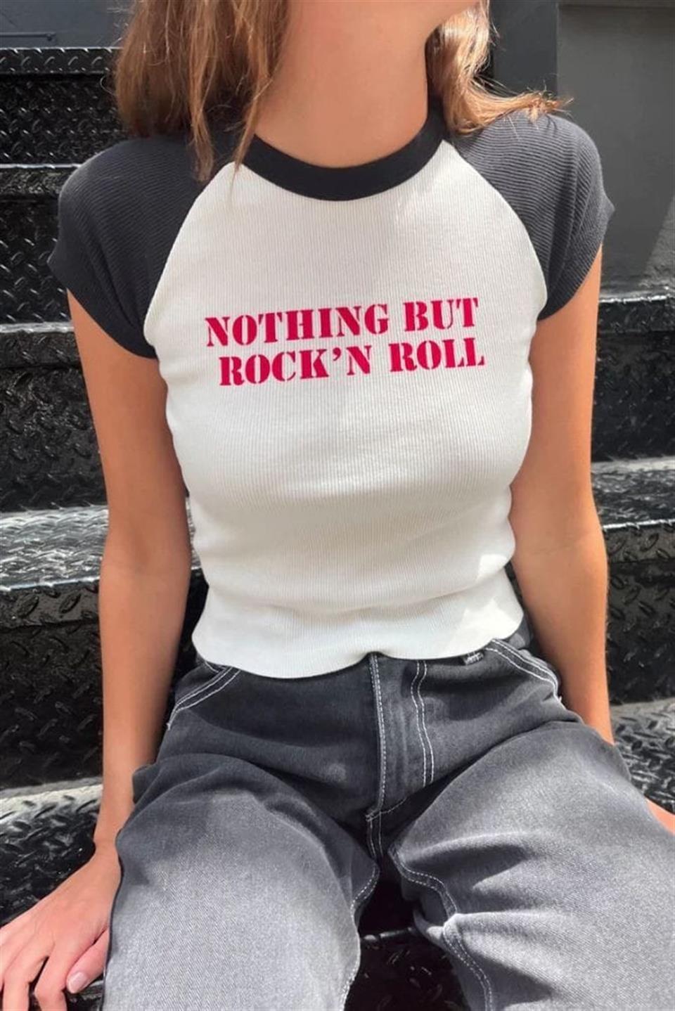 'Nothing But Rock'n Roll' Baskılı Beyaz Crop
