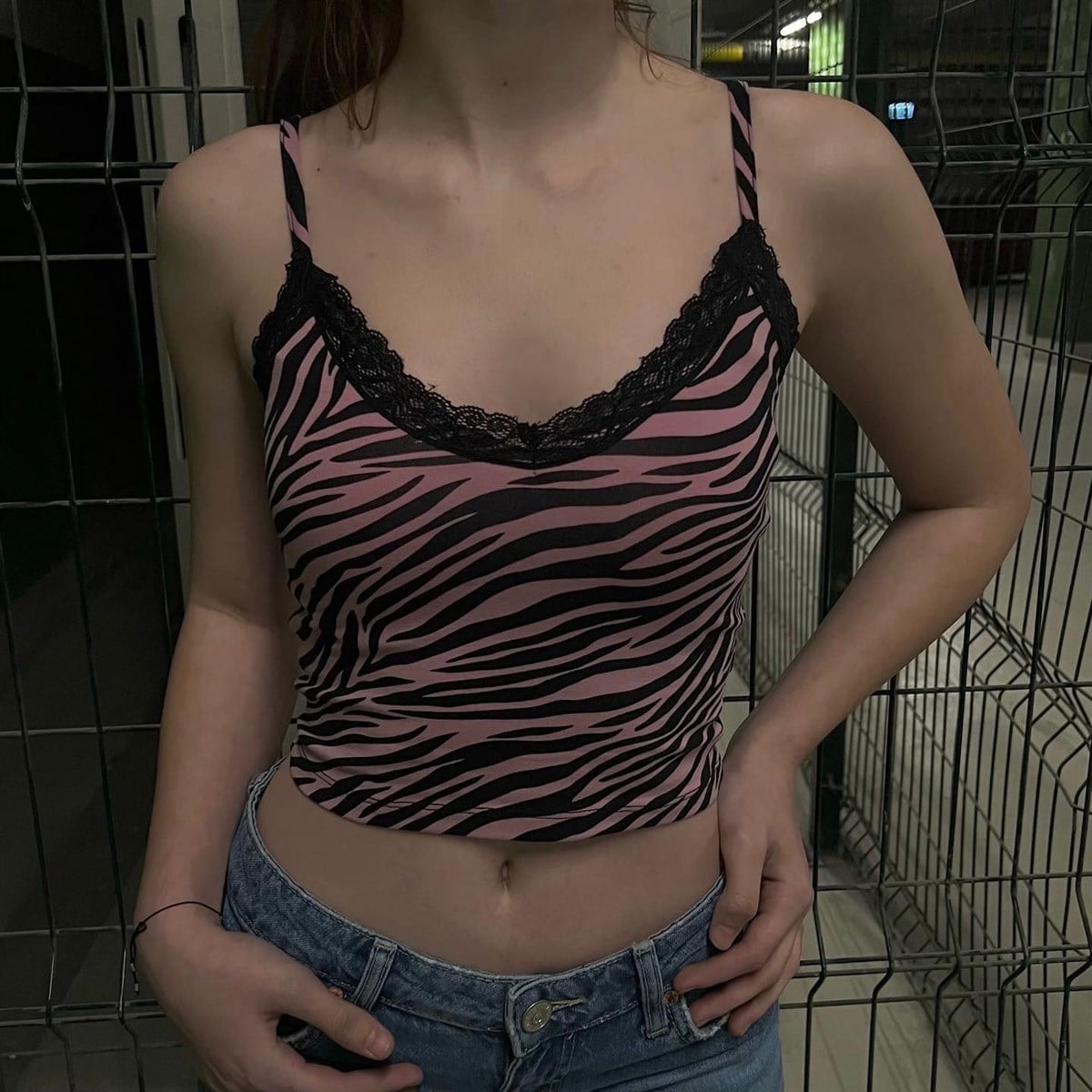 PEMBE ZEBRA CROP