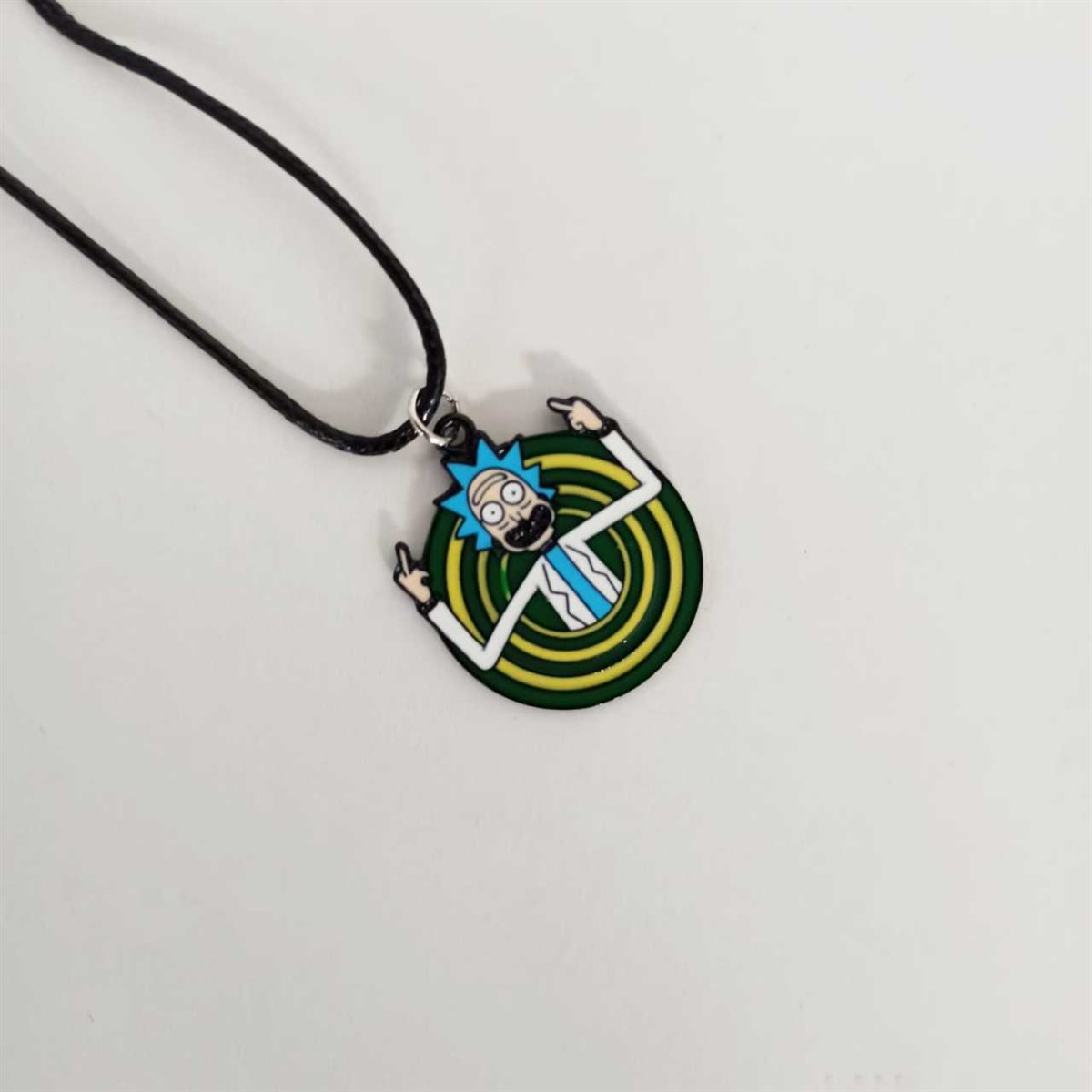 Rick and Morty Green Necklace Kolye