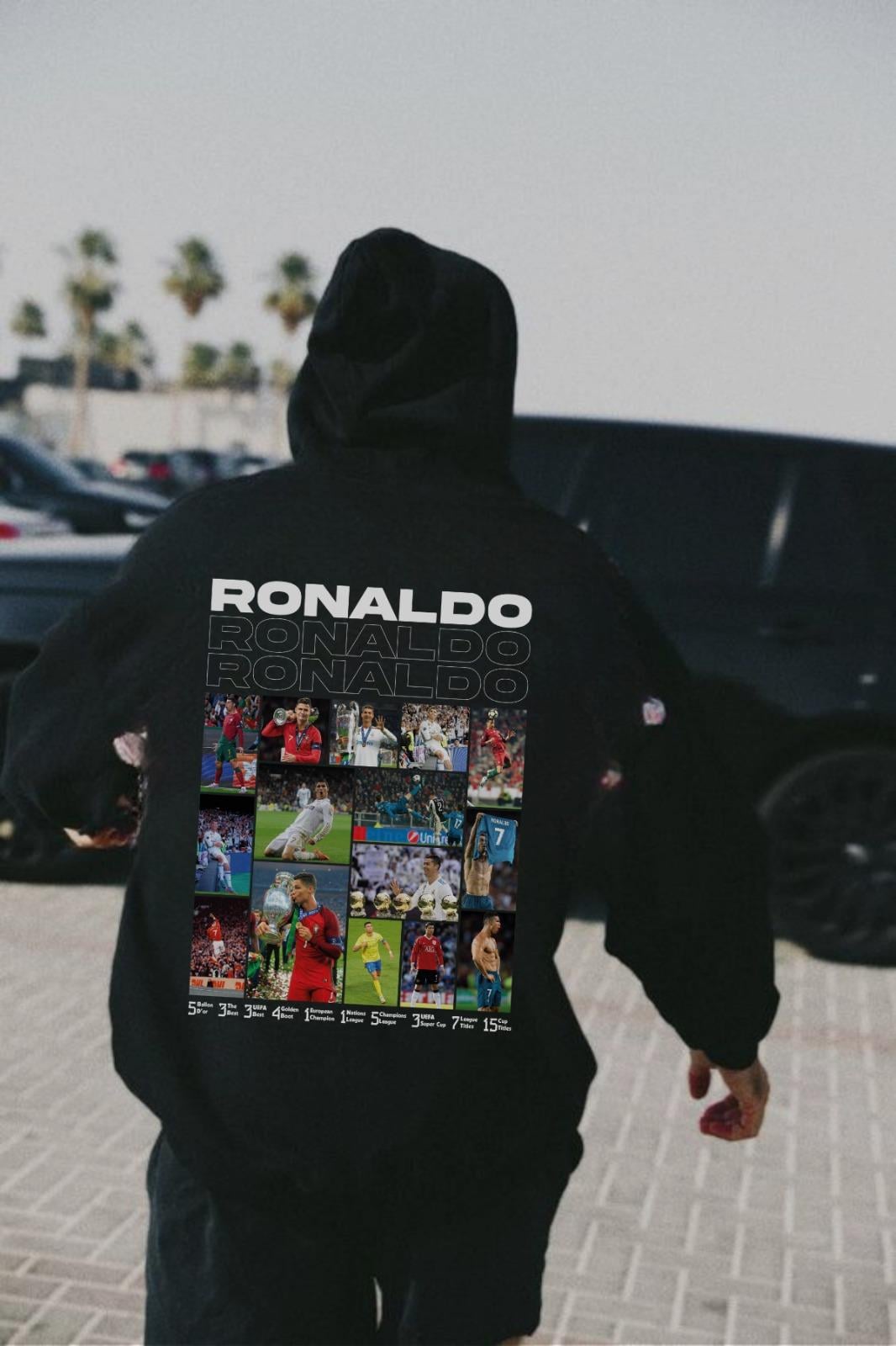 Ronaldo Baskılı Siyah Kapşonlu Sweatshirt 