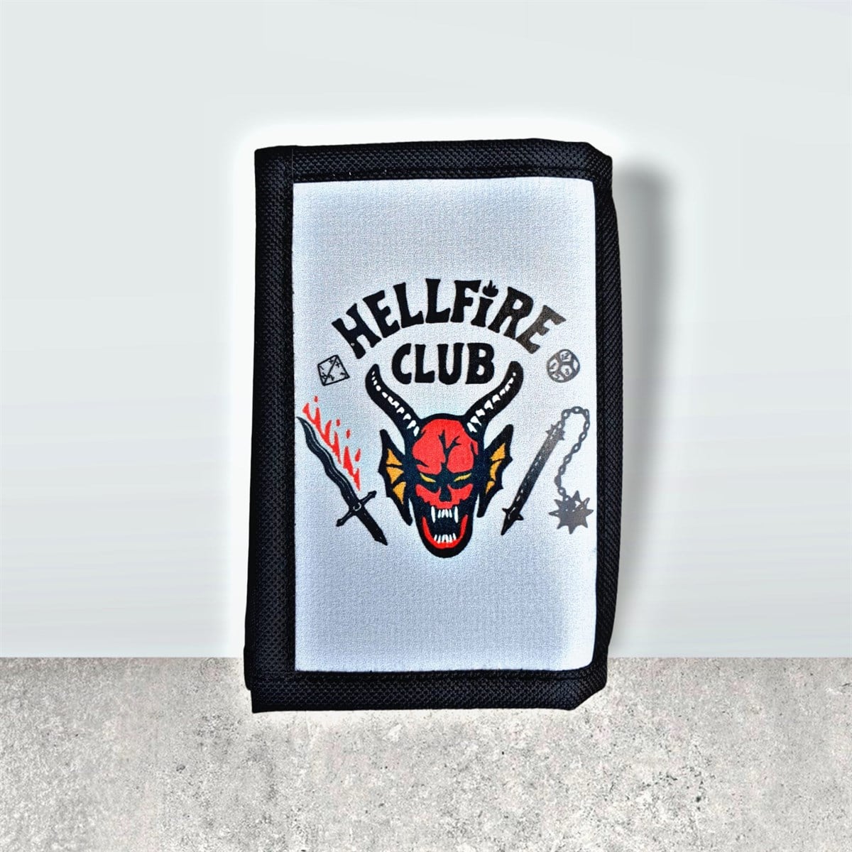 Stranger Things Hellfire Club Gri Klasik Cüzdan