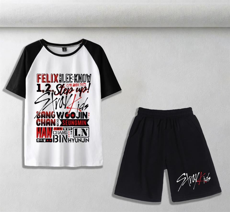 Stray Kids Poster Baskılı Unisex Oversize Beyaz T-shirt & Şort İkili Takım