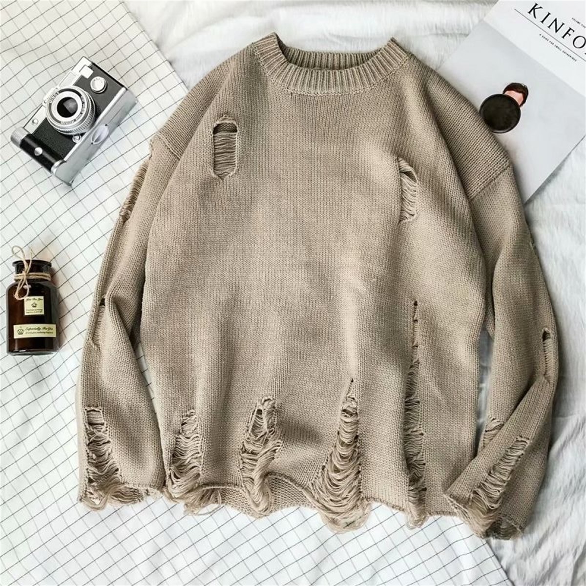 Touz Harajuku Oversize Unisex Yırtıklı Krem Kazak