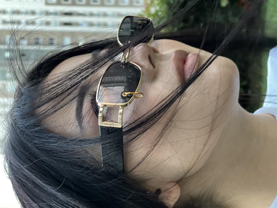 Y2K Piercing Detay UV Korumalı Siyah Renk Bakır Uçlu Güneş Gözlüğü 