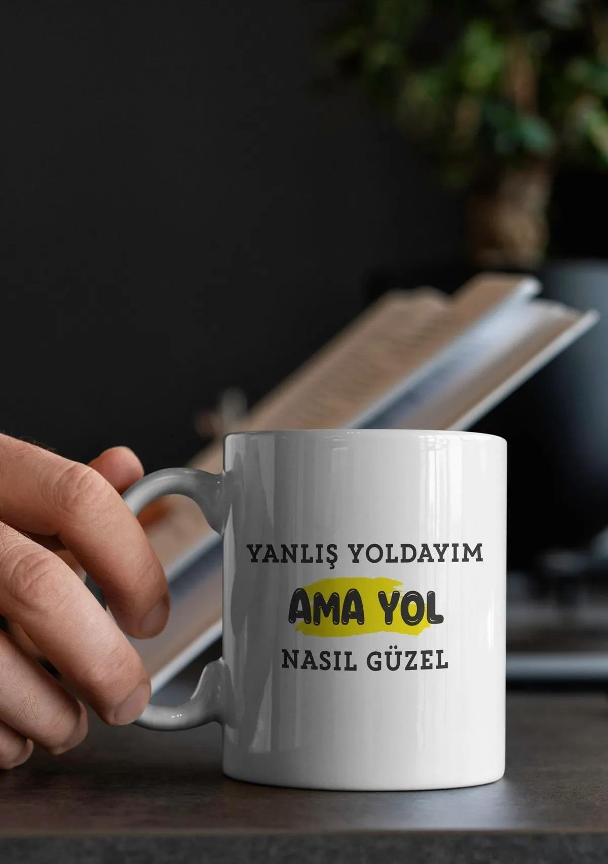 Yanlış Yoldayım Ama Yol Nasıl Güzel