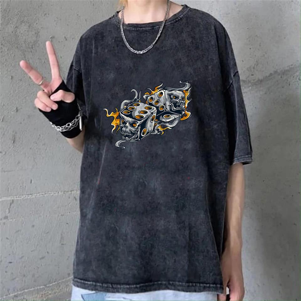 Yıkmalı Flaming Dice Skull Unisex Eskitme T-shirt
