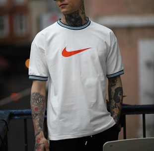 Nike Unisex Nakış İşleme Beyaz T-Shirt