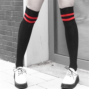 Siyah Diz Üstü Kırmızı Çizgili Çorap