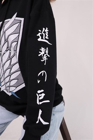 Touz Anime Mavi Attack On Titan Logo Siyah Kapüşonlu Sweatshirt