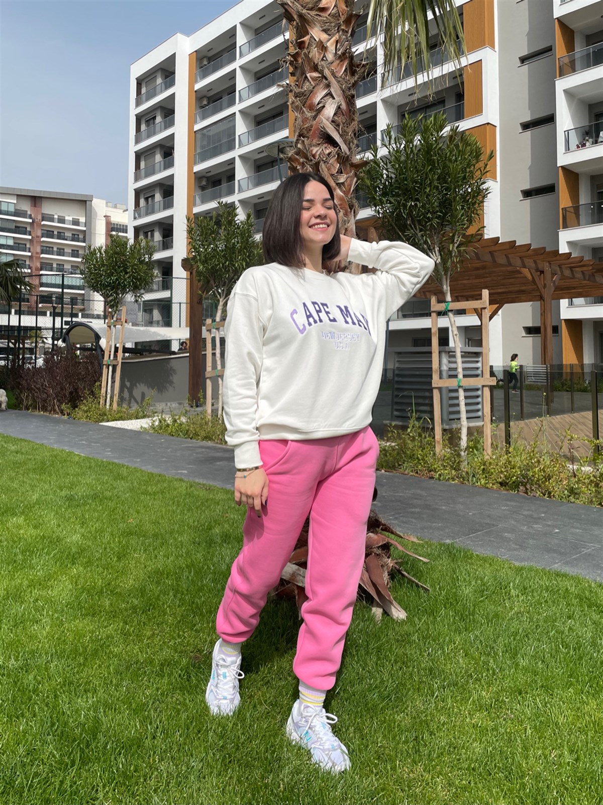 Pembe Eşofman Altı