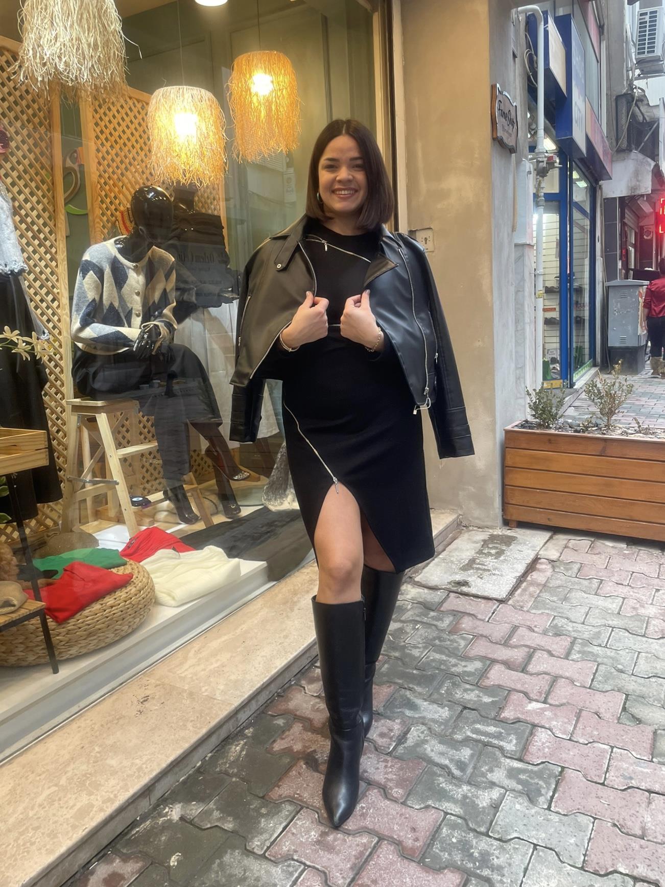 Siyah Fermuar Detaylı Elbise