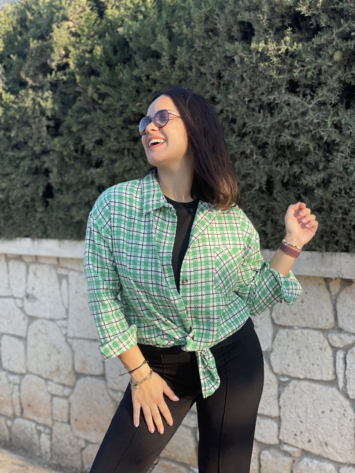 Yeşil Çizgili Gömlek