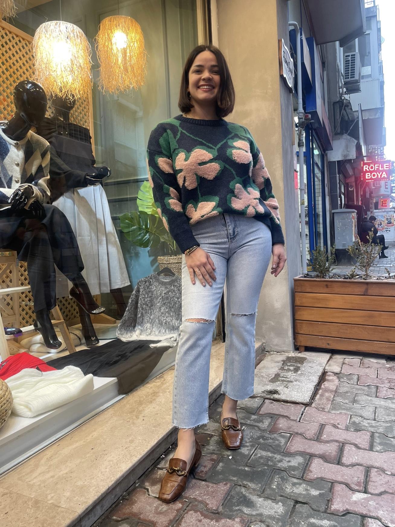Zara Dizi Kesik Jean