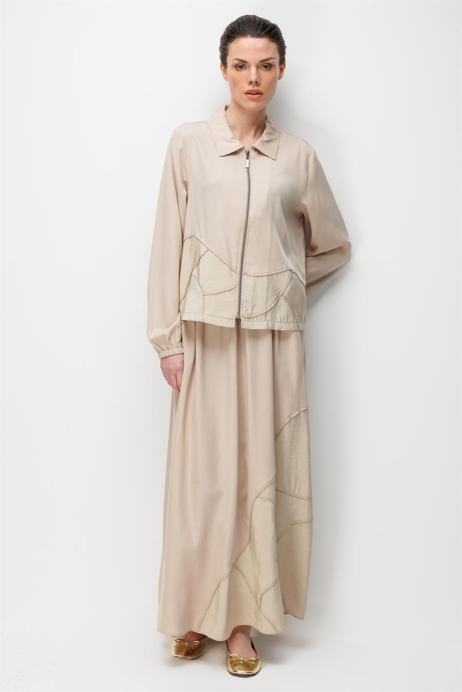 100% natuurlijke LyoCEL gedrapeerde, zachte, handgemaakte geborduurde rok en maxi-jas set - versierd met steentjes