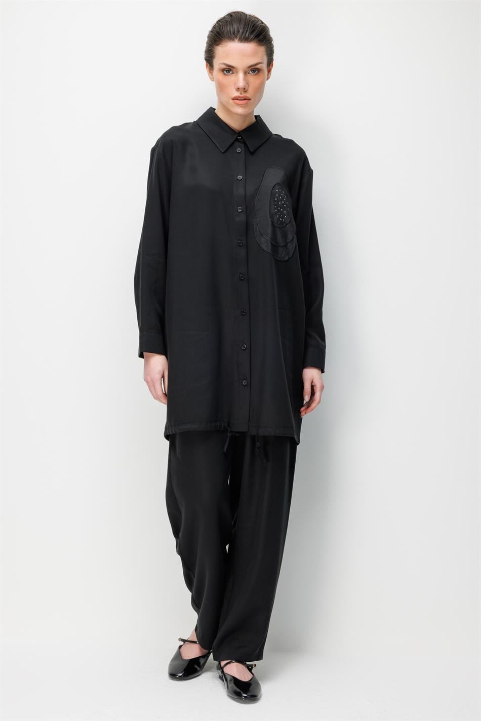 %100 Doğal LyoCEL Dökümlü Soft Hissiyat Rose Nakış ve Ta İşleme Pantolon ve Maxi Tunik Kombin Takım-Siyah