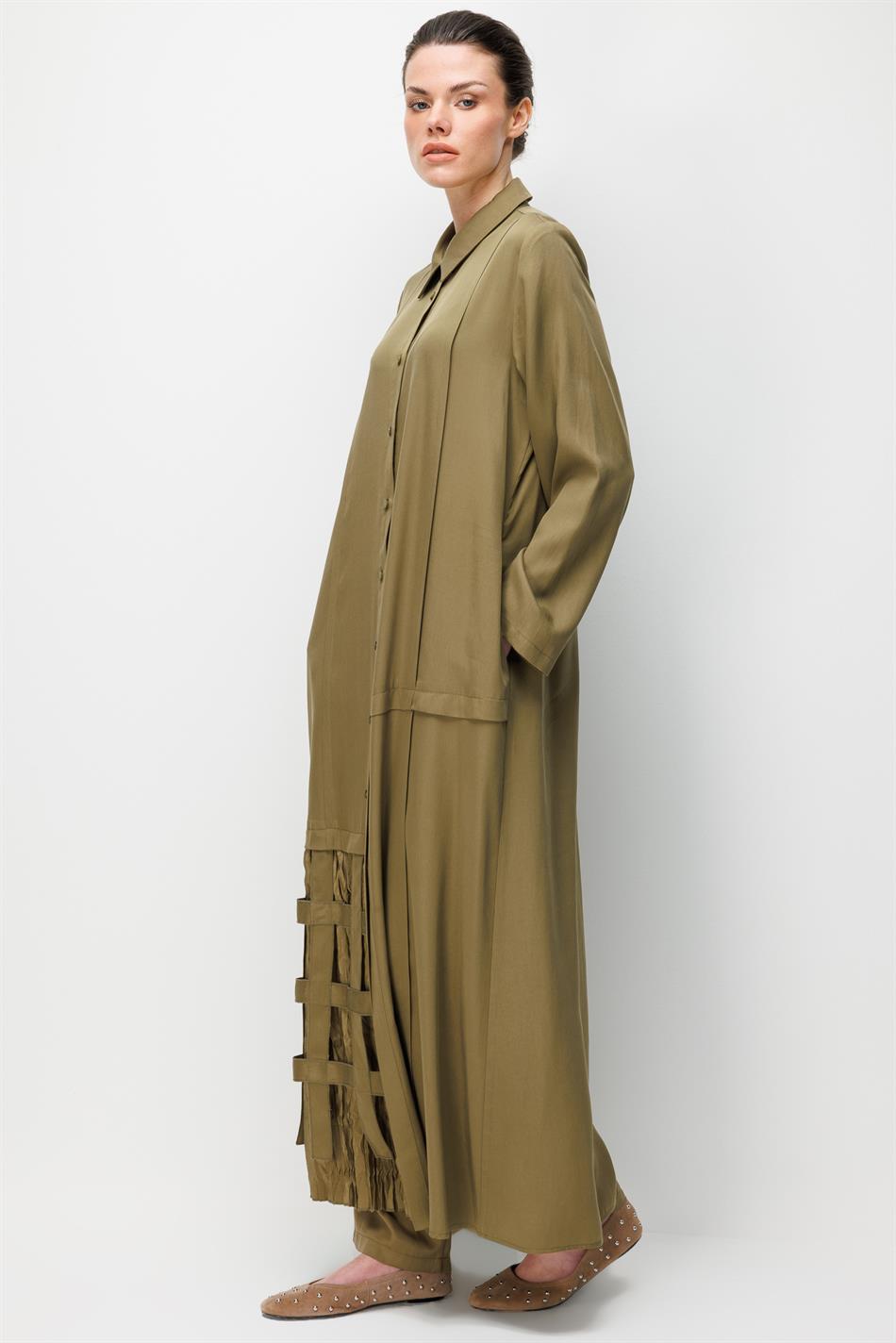 100 % natürliches LyoCEL, fließender, weicher Stoff, handgefertigt, allergiefrei, detailreich verarbeitet – Khaki