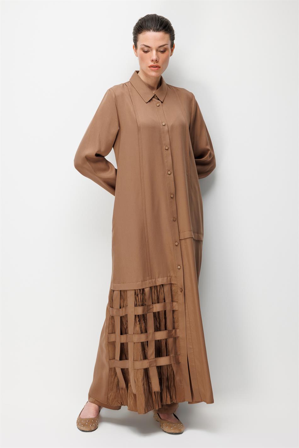 100 % natürliches LyoCEL, weich fallend, handgefertigt, allergiefrei, detailreich verarbeitet – Abaya – Kaffee