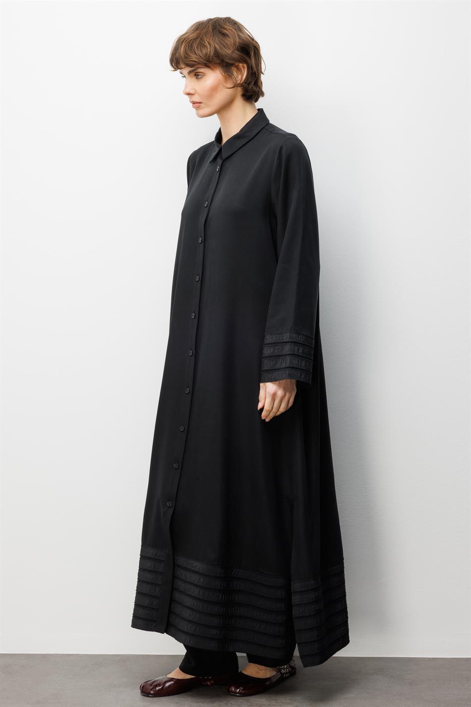 %100 Doğal LyoCEL ile Dökümlü Soft Hissiyat ve Elişi Bant Detaylı Ferace-Siyah