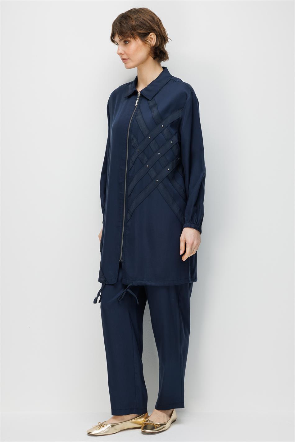 100% natuurlijke LyoCELL gedrapeerde, zachte broek met heupcoating en geweven details - Marineblauw