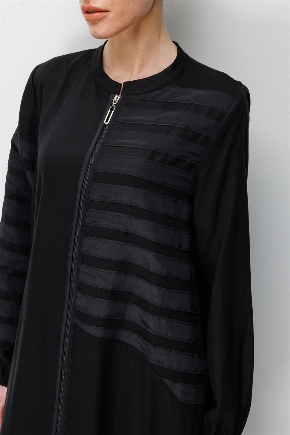 100% natuurlijke LyoCELL gedrapeerde, zachte, handgemaakte abaya met banddetails - zwart