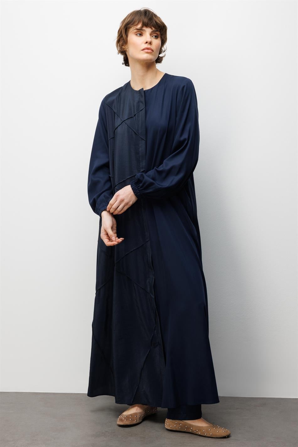 %100 Doğal LyoCELL ile Dökümlü Soft Hissiyat Rahat Kalıp Nervur Detaylı Ferace-Laci