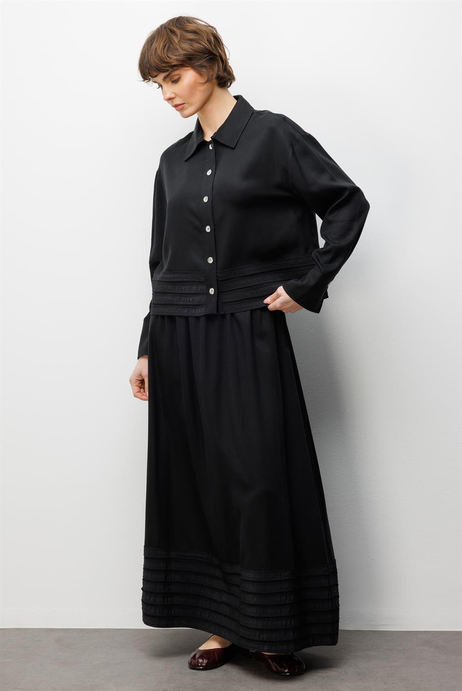 %100 Doğal LyoCELL ile Dökümlü Soft Hissiyat ve Elişi Bant Detaylı Maxi Etek / Ceket Kombin Takım-Siyah