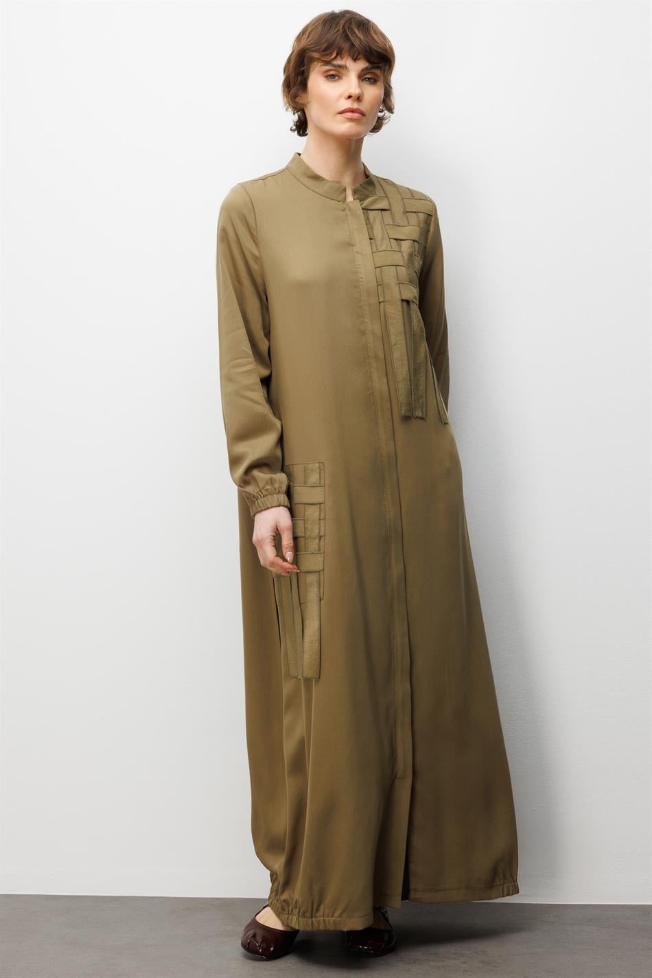 %100 Doğal LyoCELL ile Dökümlü Soft Hissiyat ve Elişi Özel İşleme Hasır Desenli Ferace-Haki