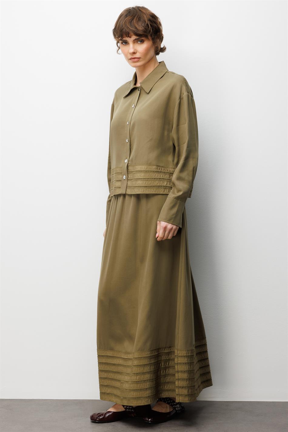 %100 Doğal LyoCELL ile Dökümlü Soft Hissiyat ve Elişi Bant Detaylı Maxi Etek / Ceket Kombin Takım-Haki