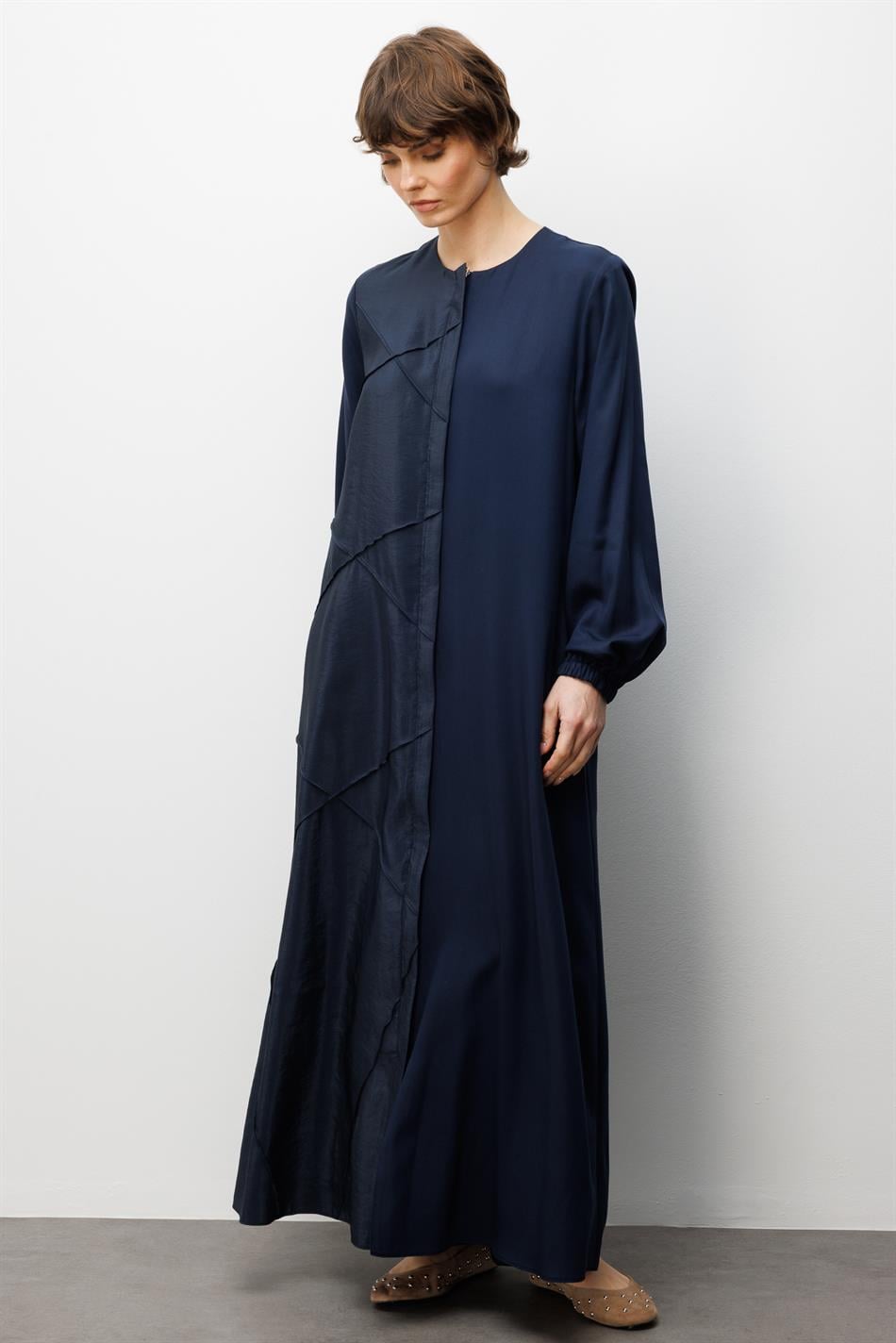 %100 Doğal LyoCELL ile Dökümlü Soft Hissiyat Rahat Kalıp Nervur Detaylı Ferace-Laci