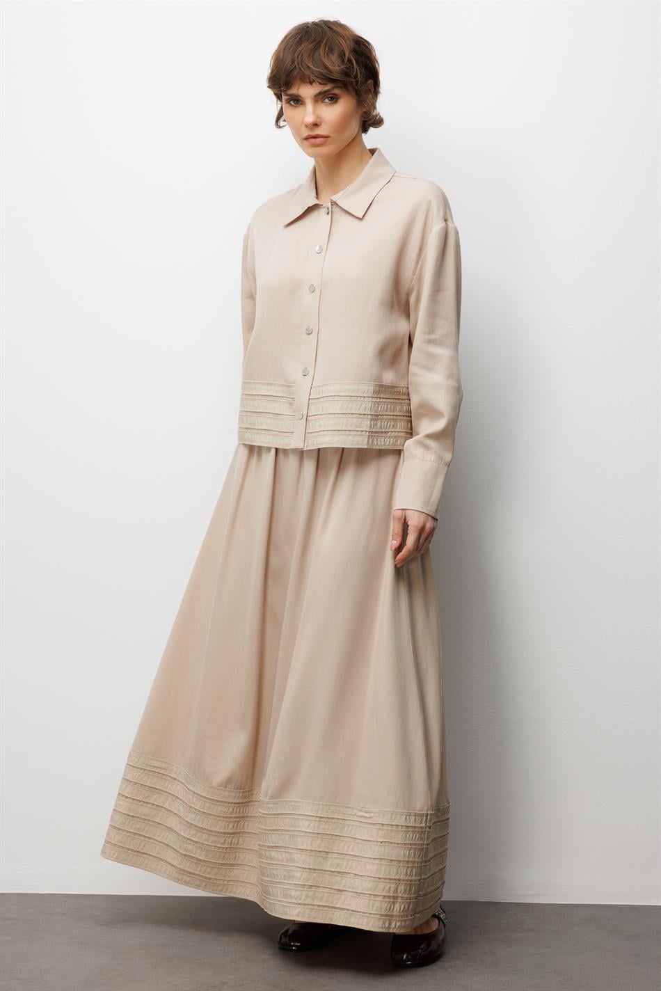 %100 Doğal LyoCELL ile Dökümlü Soft Hissiyat ve Elişi Bant Detaylı Maxi Etek / Ceket Kombin Takım-Taş