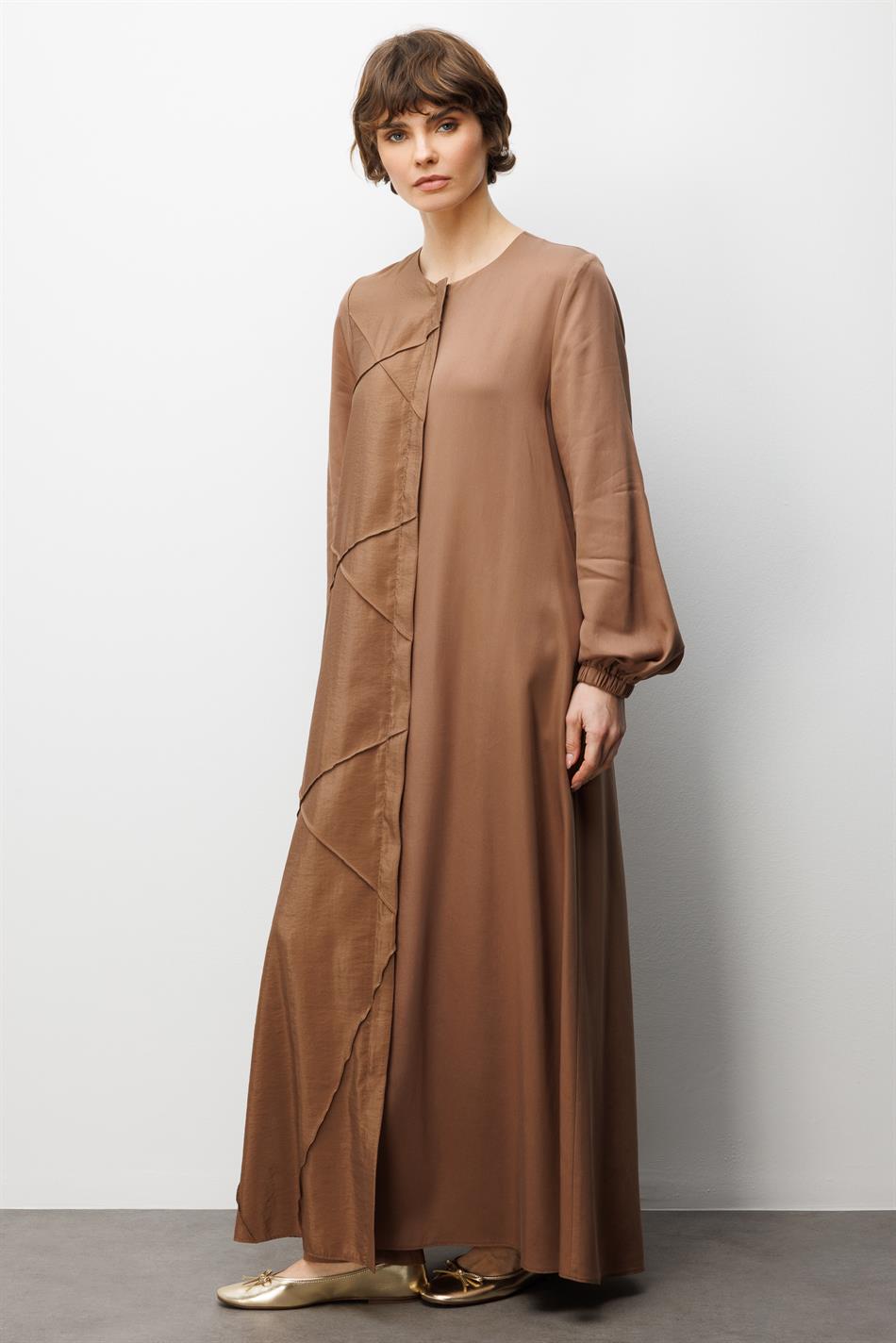 %100 Doğal LyoCELL ile Dökümlü Soft Hissiyat Rahat Kalıp Nervur Detaylı Ferace-Kahve