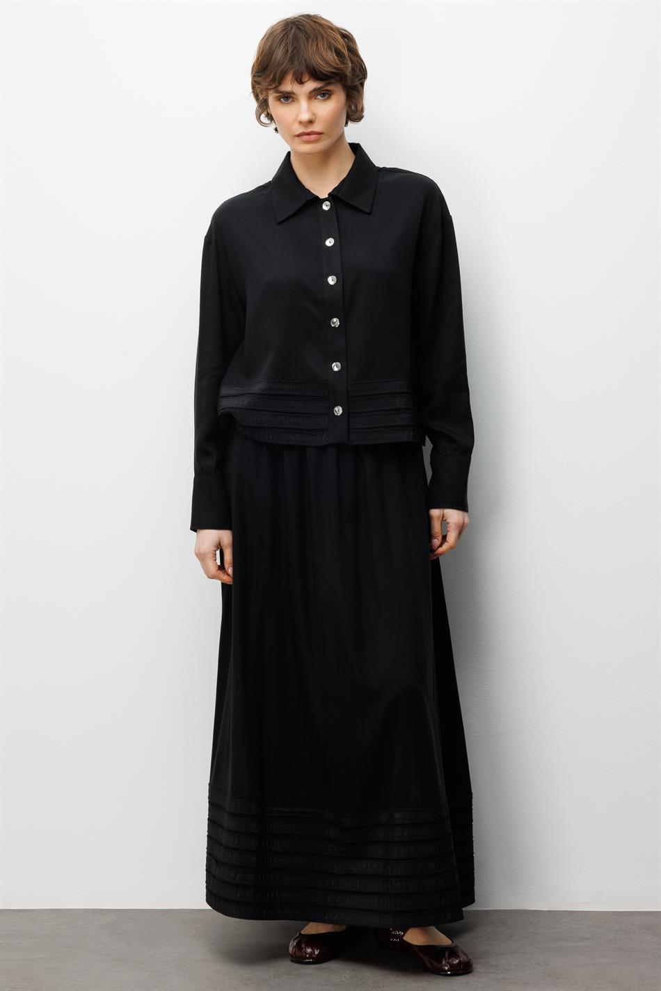 %100 Doğal LyoCELL ile Dökümlü Soft Hissiyat ve Elişi Bant Detaylı Maxi Etek / Ceket Kombin Takım-Siyah