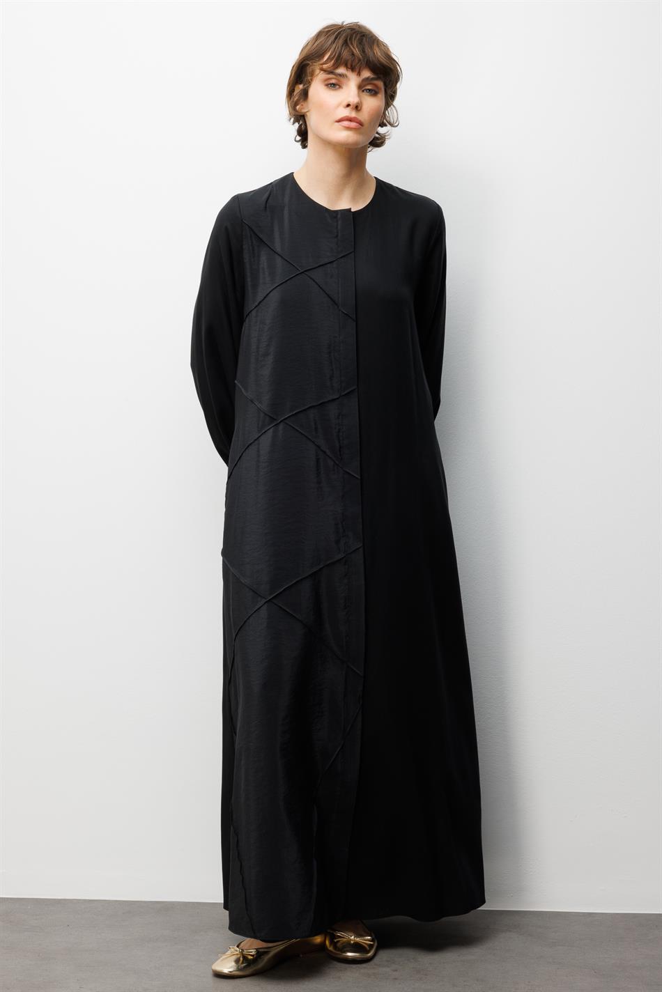 %100 Doğal LyoCELL ile Dökümlü Soft Hissiyat Rahat Kalıp Nervur Detaylı Ferace-Siyah