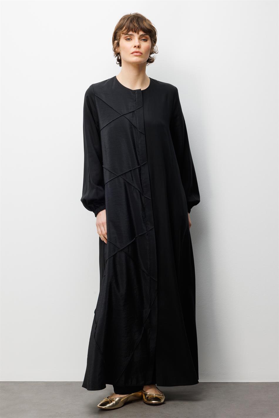 %100 Doğal LyoCELL ile Dökümlü Soft Hissiyat Rahat Kalıp Nervur Detaylı Ferace-Siyah