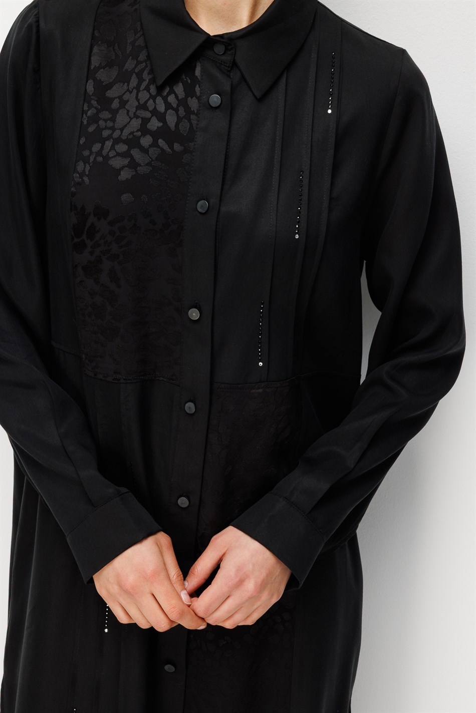 %100 Doğal LyoCELL Leo Garni Detaylı Maxi Tunik ve Pantalon Kombinli Takım-Siyah